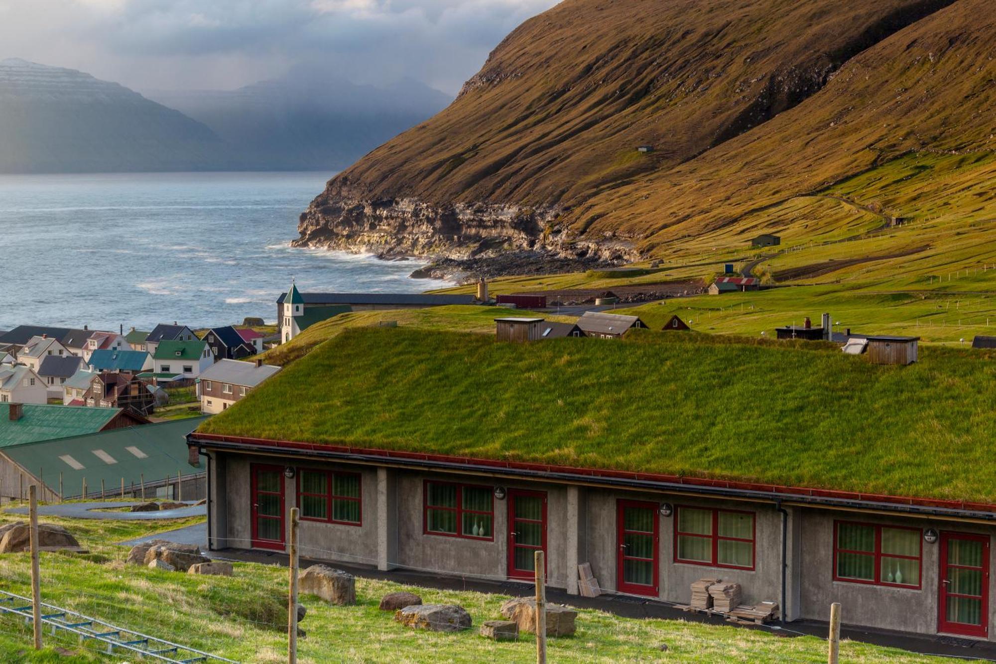 Gjaargardur Guesthouse Gjógv Esterno foto