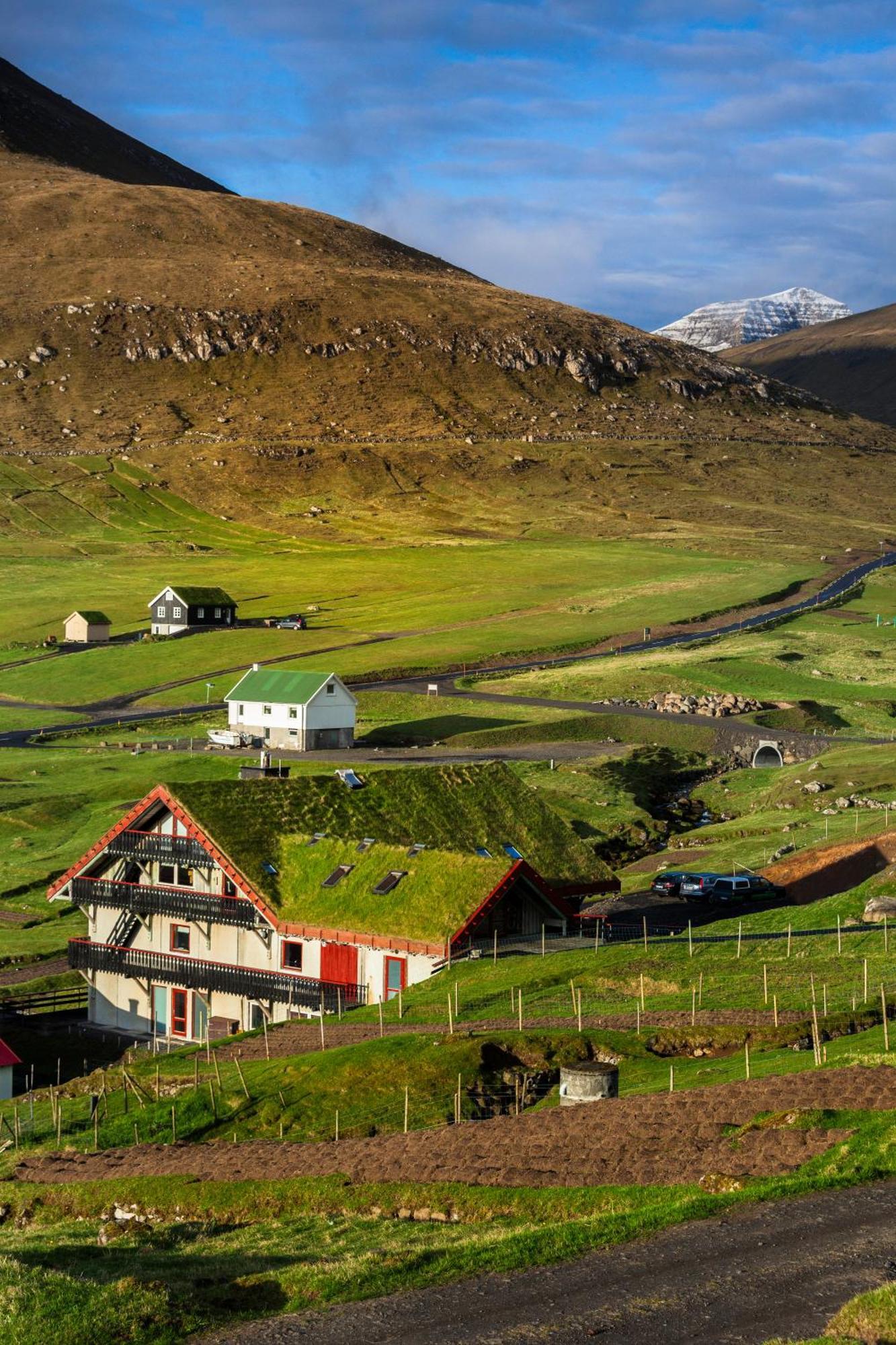 Gjaargardur Guesthouse Gjógv Esterno foto